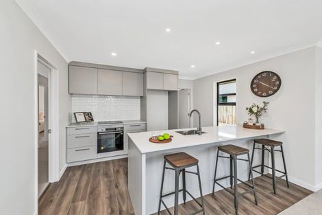 Photo of property in 66 Suffolk Drive, Kirwee, 7571