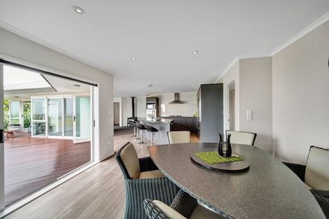 Photo of property in 72 Turangi Road, Motunui, Waitara, 4383