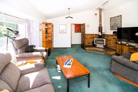 Photo of property in 3 Gordon Street, Lansdowne, Masterton, 5810