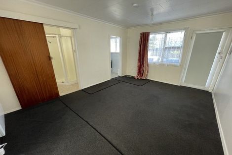 Photo of property in 3/93 Waikawa Road, Picton, 7220