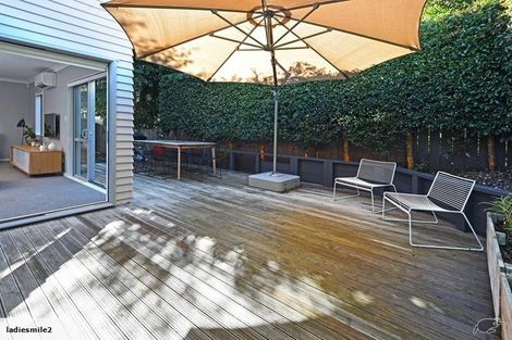 Photo of property in 69a Barrack Road, Mount Wellington, Auckland, 1060