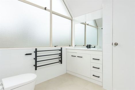 Photo of property in 17/674l Ranginui Road, Welcome Bay, Tauranga, 3175