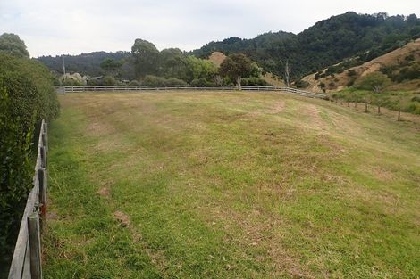 Photo of property in 8 White Rocks Rise, Kuaotunu, Whitianga, 3592