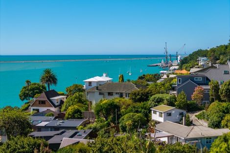 Photo of property in 8 The Cliffs, Britannia Heights, Nelson, 7010