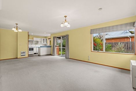 Photo of property in 8b Hinton Place, Rangiora, 7400
