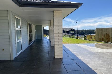 Photo of property in 43 Ken Douglas Drive, Aotea, Porirua, 5024