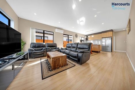 Photo of property in 26 Survila Street, Takanini, 2110