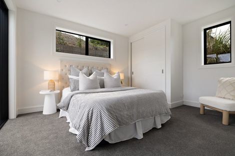 Photo of property in 6 Florence Close, Queenstown Hill, Queenstown, 9300