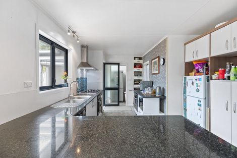 Photo of property in 72 Aotea Crescent, Tokoroa, 3420