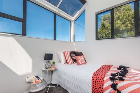 Photo of property in 33 Homebush Road, Khandallah, Wellington, 6035