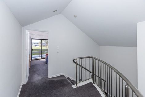 Photo of property in 15 Naomi Place, Cambridge, 3434