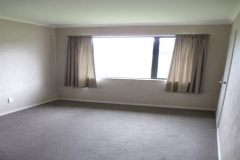 Photo of property in 14 Brooklyn Heights Drive, Kelvin Grove, Palmerston North, 4414