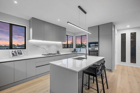 Photo of property in 13a Dominion Street, Takapuna, Auckland, 0622