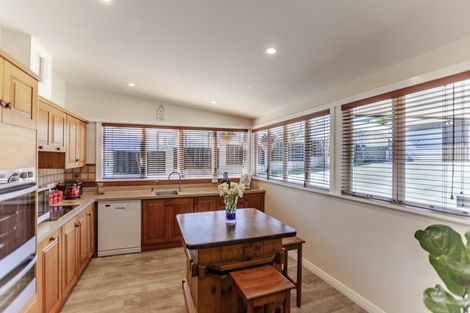Photo of property in 39 Racecourse Road, Waipukurau, 4200