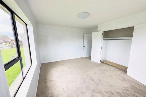 Photo of property in 44 Trimdon Street, Randwick Park, Auckland, 2105