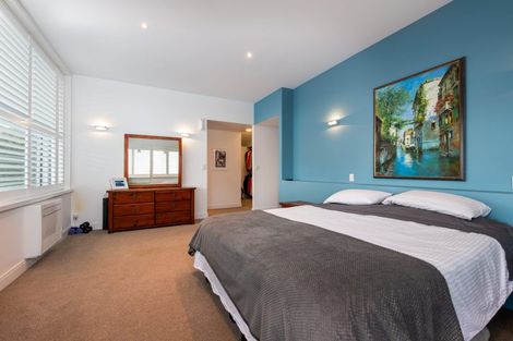 Photo of property in 19 Muritai Road, Milford, Auckland, 0620