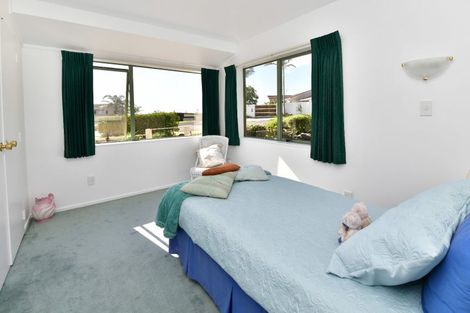 Photo of property in 59 Marellen Drive, Red Beach, 0932