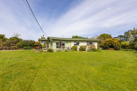 Photo of property in 19 Lake Street, Takapau, 4203
