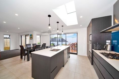 Photo of property in 44 Camellia Avenue, Bell Block, New Plymouth, 4312