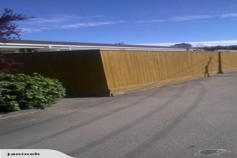Photo of property in 4/9 Curletts Road, Sockburn, Christchurch, 8042