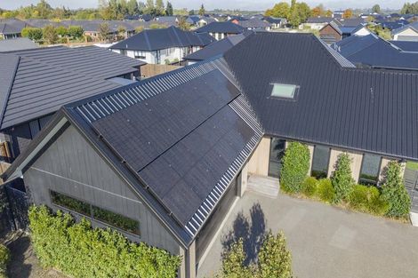 Photo of property in 16 Valour Drive, Rangiora, 7400