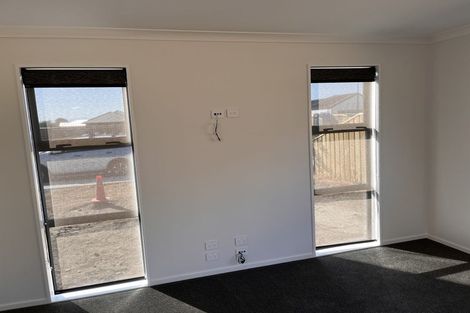 Photo of property in 4 Cousins Street, Woodend, 7691