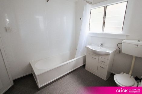 Photo of property in 2 Royal Terrace, Dunedin Central, Dunedin, 9016