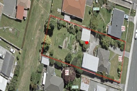 Photo of property in 23 Findlay Street, Tawa, Wellington, 5028