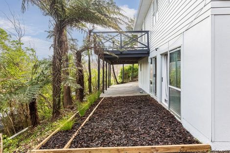 Photo of property in 214a Waddington Drive, Naenae, Lower Hutt, 5011