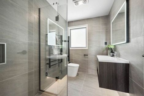 Photo of property in 60 Kewa Road, Albany Heights, Auckland, 0632