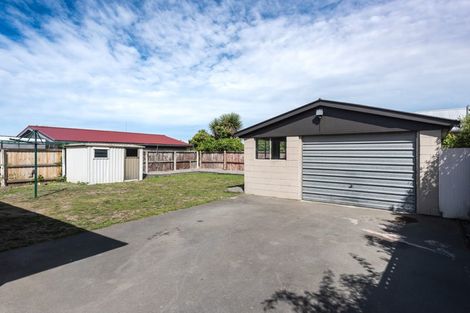 Photo of property in 27 Monowai Crescent, North New Brighton, Christchurch, 8083