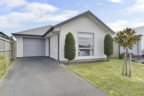 Photo of property in 34 Helmore Street, Rangiora, 7400