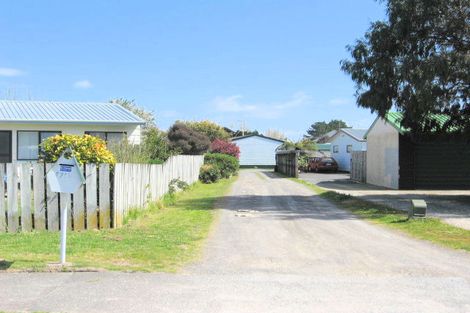 Photo of property in 21c Hayley Grove, Papamoa Beach, Papamoa, 3118