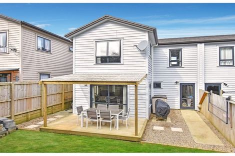 Photo of property in 10 Taiaapure Street, Weymouth, Auckland, 2103