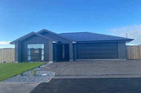 Photo of property in 139 Shillingford Boulevard, Rolleston, 7615