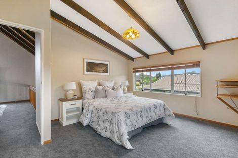 Photo of property in 17 Walford Drive, Lynmore, Rotorua, 3010