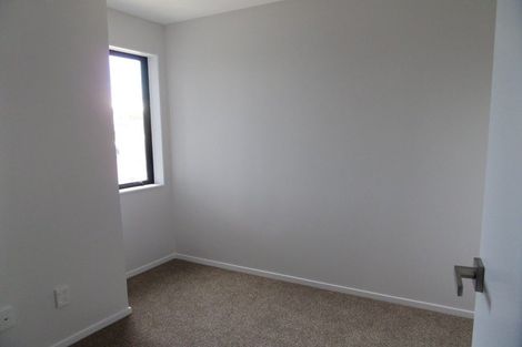 Photo of property in 15/10 Silver Moon Road, Albany Heights, Auckland, 0632