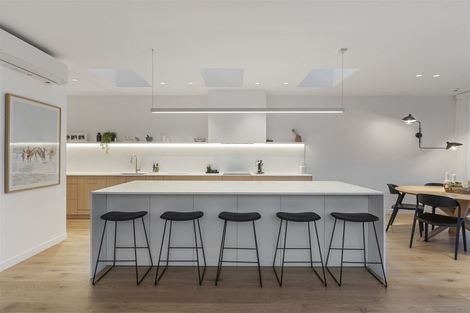 Photo of property in 39a Aramoana Avenue, Devonport, Auckland, 0624