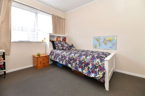 Photo of property in 2/438 Hibiscus Coast Highway, Orewa, 0931