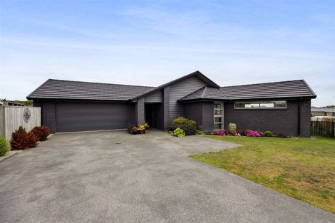 Photo of property in 5 Ashwood Lane, Bell Block, New Plymouth, 4312