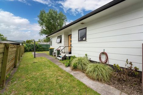 Photo of property in 19 Hill Grove, Naenae, Lower Hutt, 5011