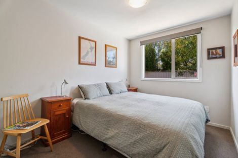 Photo of property in 12 Paradise Place, Lake Hawea, Wanaka, 9382