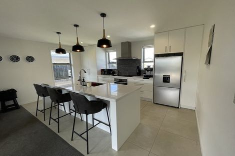 Photo of property in 8 Batty Street, Papamoa Beach, Papamoa, 3118