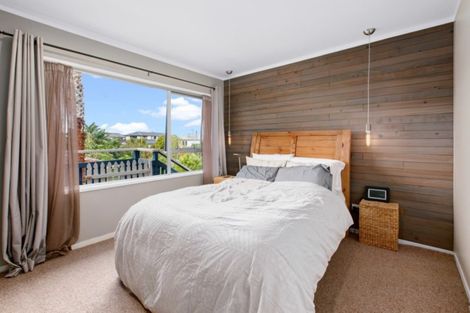Photo of property in 14 Harbour View Road, Omokoroa, 3114