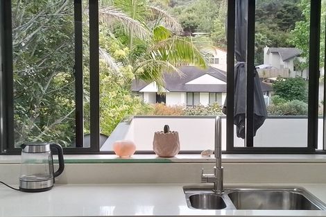 Photo of property in 16 Helen Ryburn Place, Torbay, Auckland, 0630