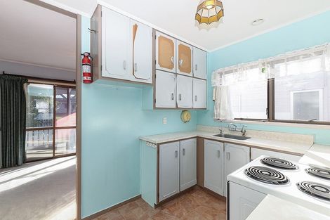 Photo of property in 5 Luanda Drive, Ranui, Auckland, 0612