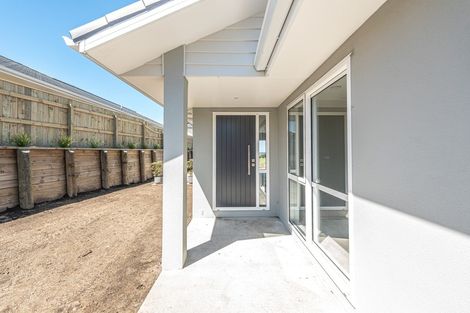 Photo of property in 51 Tirimoana Place, Otamatea, Whanganui, 4501