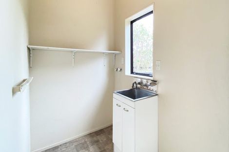 Photo of property in 2/79 Aberfeldy Avenue, Highland Park, Auckland, 2010