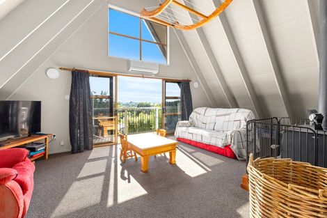 Photo of property in 10 Macdonald Street, Waimataitai, Timaru, 7910