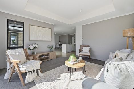 Photo of property in 8 Vantage Place, Omokoroa, 3114